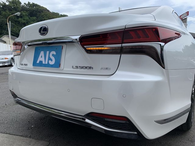 Lexus LS 2017-11 4297-5