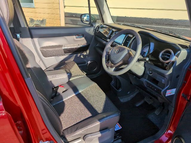 Suzuki HUSTLER 2017-01 26428-9