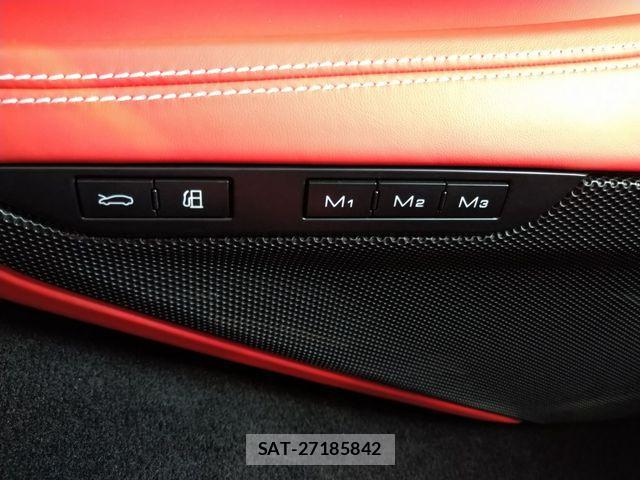 Ferrari F8 Tributo 2022-08 426859-18
