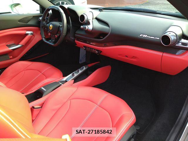 Ferrari F8 Tributo 2022-08 426859-25
