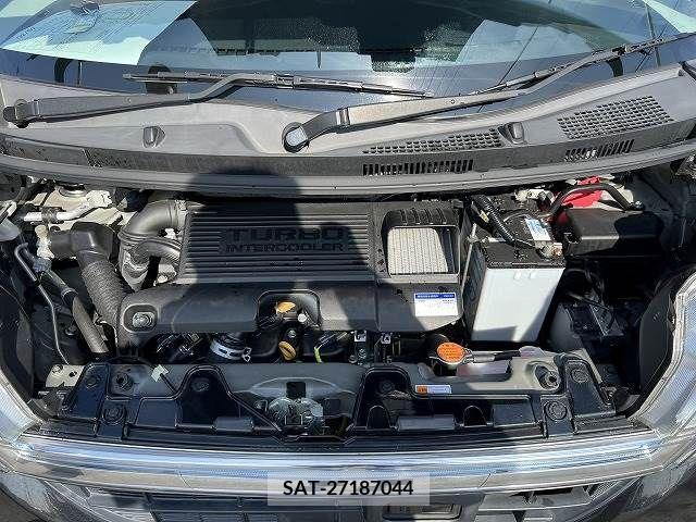 Daihatsu TANTO CUSTOM 2015-12 213972-13