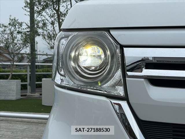 Honda N BOX 2022-02 380720-29