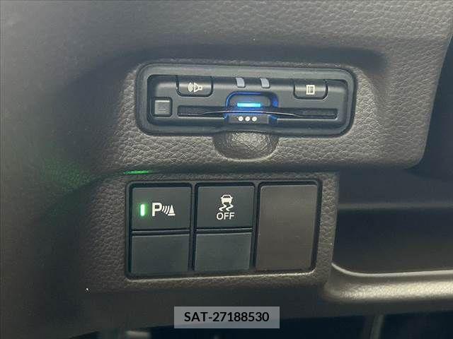 Honda N BOX 2022-02 380720-24