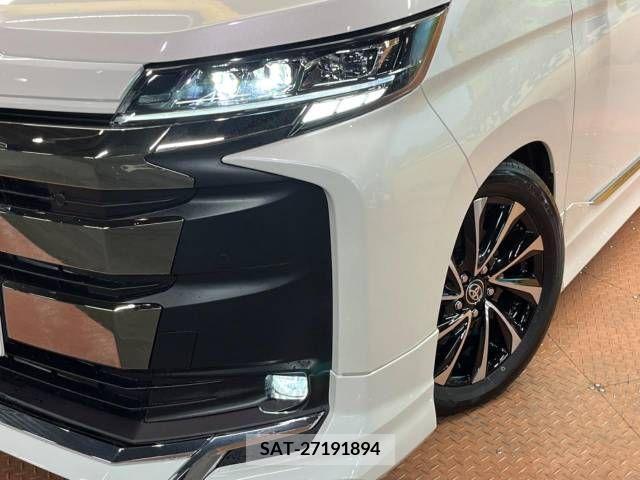 Toyota NOAH 2023-08 385037-15