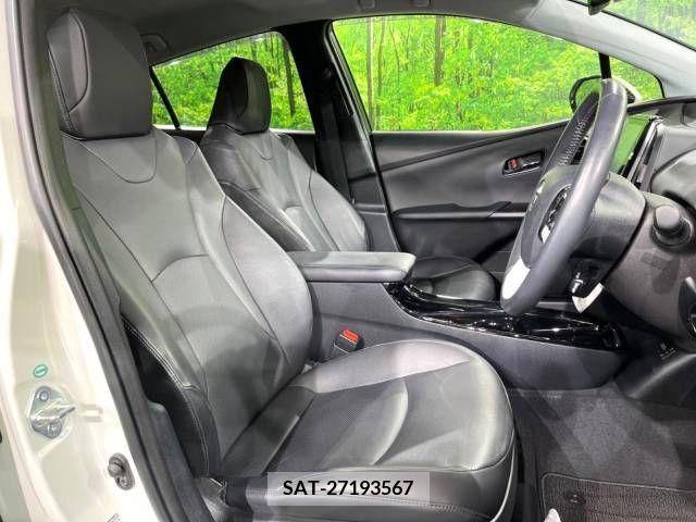 Toyota PRIUS PHV 2018-03 215423-9