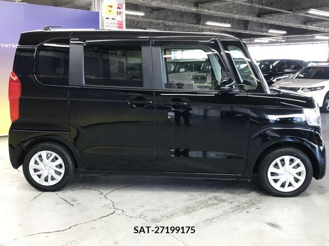 Honda N BOX 2018-05 377898-4
