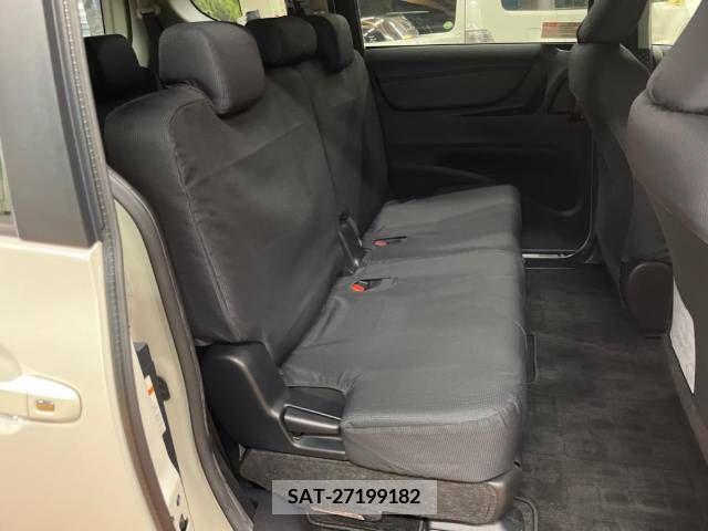 Toyota SIENTA 2016-10 215807-9