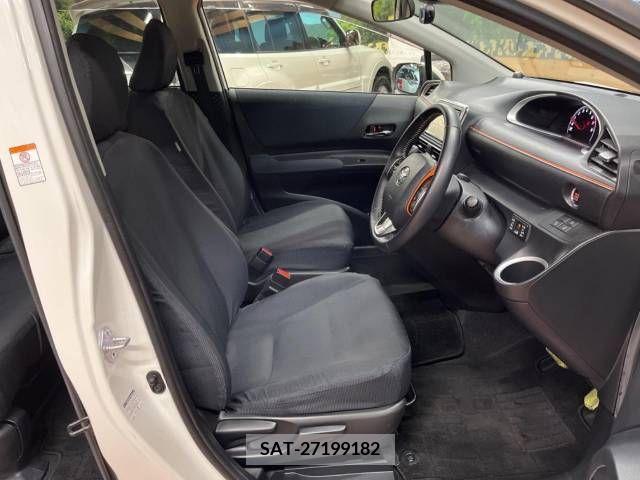 Toyota SIENTA 2016-10 215807-8