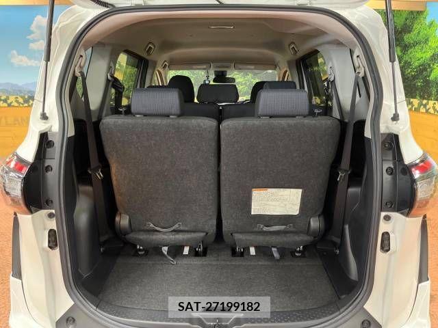 Toyota SIENTA 2016-10 215807-11