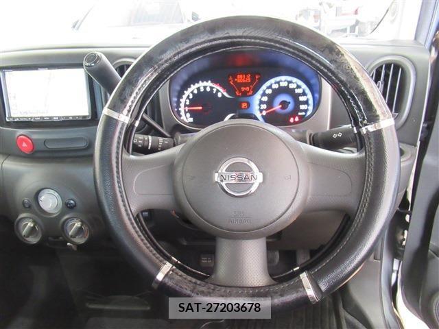 Nissan CUBE 2011-07 203989-11