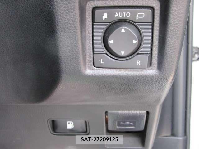 Toyota CROWN 2019-05 266351-11