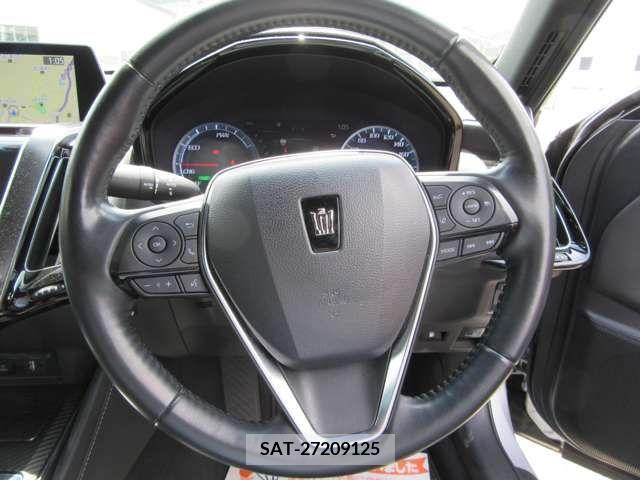 Toyota CROWN 2019-05 266351-13