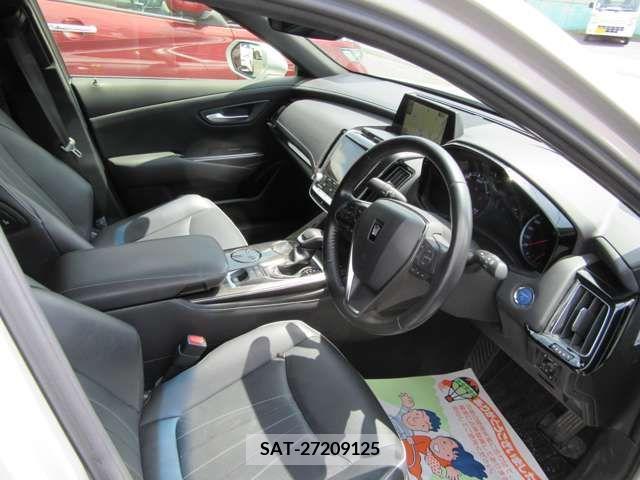 Toyota CROWN 2019-05 266351-16