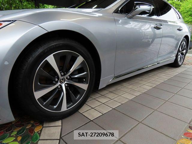 Lexus LS 2021-03 275467-8