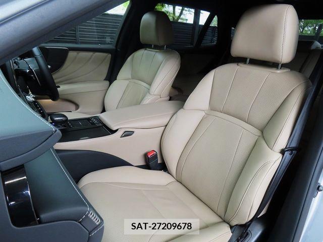 Lexus LS 2021-03 275467-14