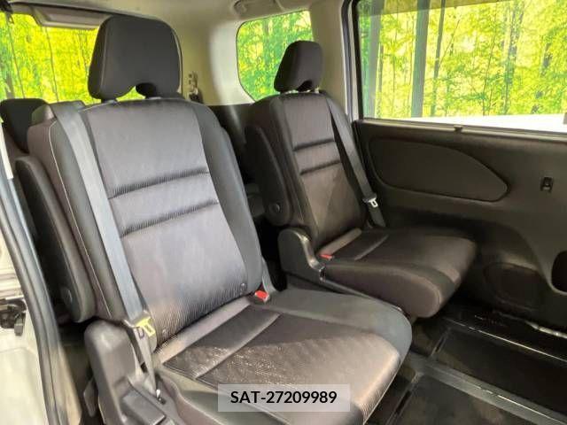Nissan SERENA 2019-05 284174-9