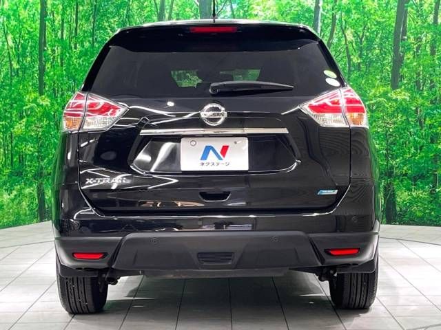 Nissan X-TRAIL 2015-01 185348-16