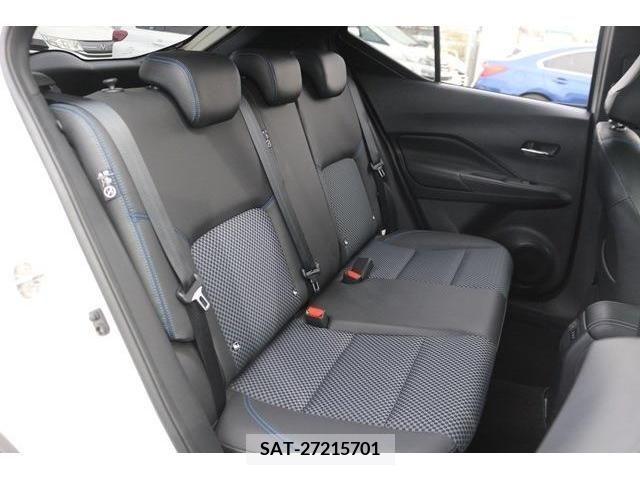 Nissan KICKS 2021-06 231558-13