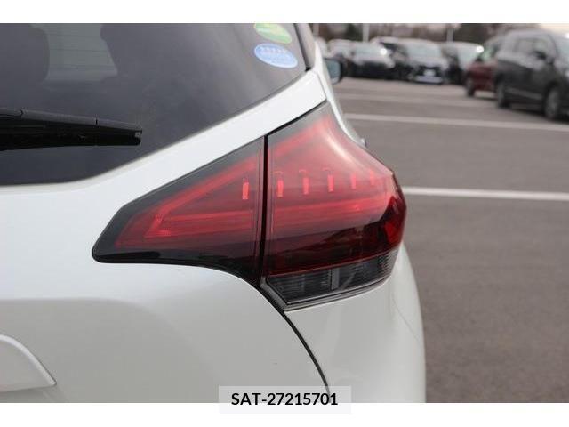 Nissan KICKS 2021-06 231558-10