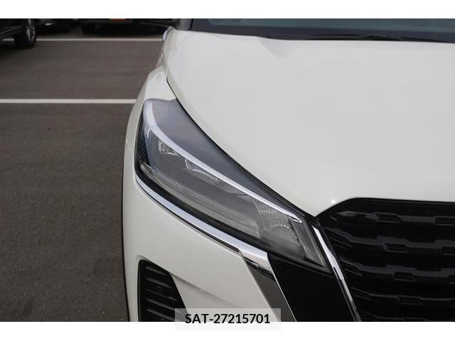Nissan KICKS 2021-06 231558-9
