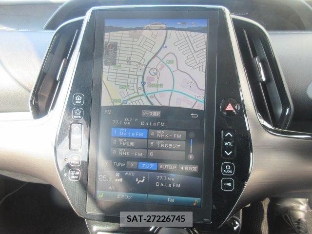 Toyota PRIUS PHV 2018-02 208864-12