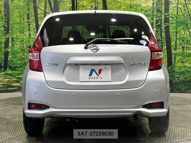 Nissan NOTE 2018-06 253374-15