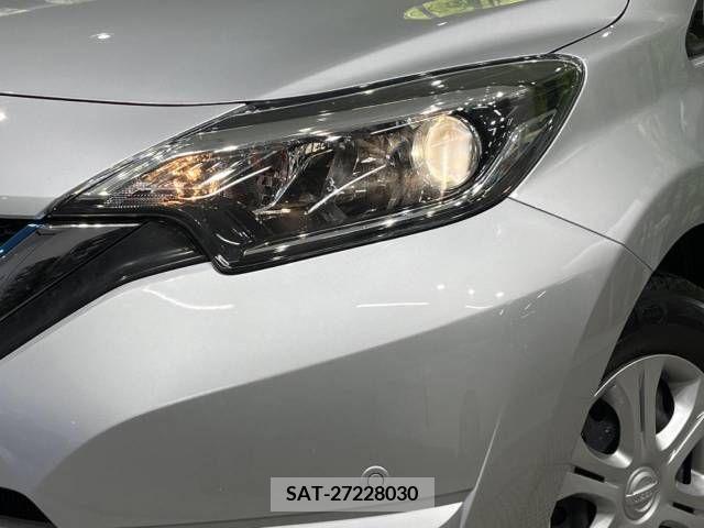 Nissan NOTE 2018-06 253374-12