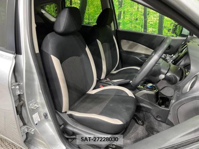 Nissan NOTE 2018-06 253374-8