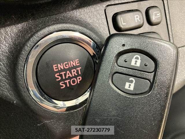 Toyota VITZ 2019-01 225706-7