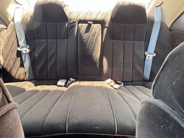 Nissan LAUREL 1989-01 7758-15