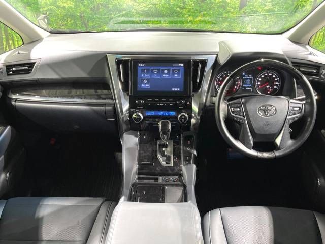 Toyota ALPHARD 2021-03 194447-1