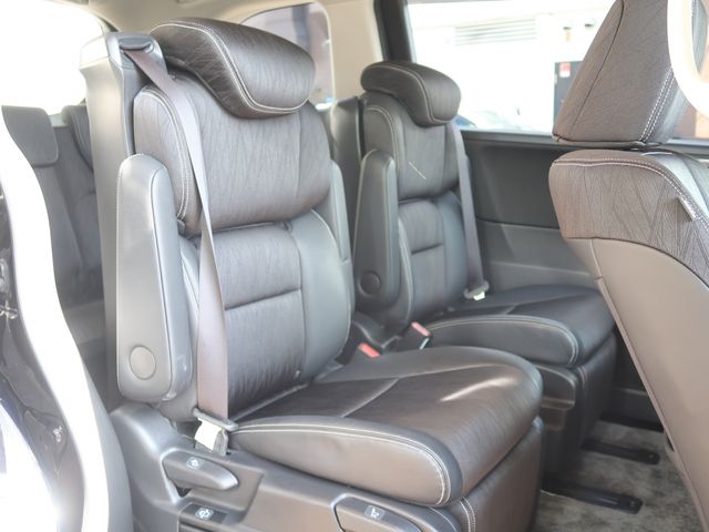Honda ODYSSEY 2017-09 9218-23