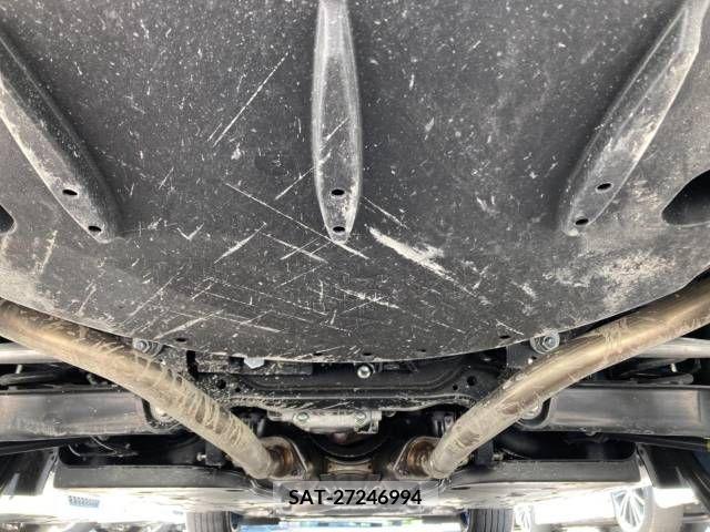 Lexus IS 2021-10 300017-19