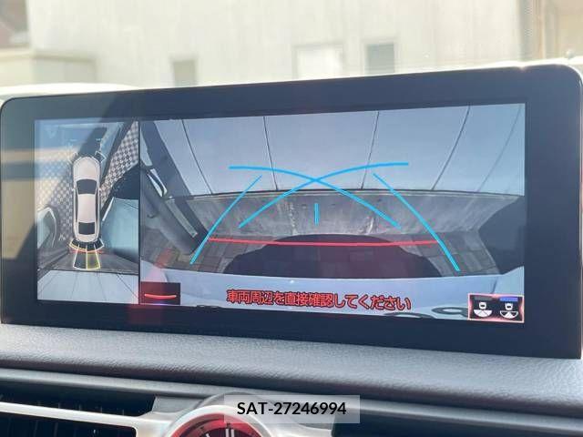 Lexus IS 2021-10 300017-3