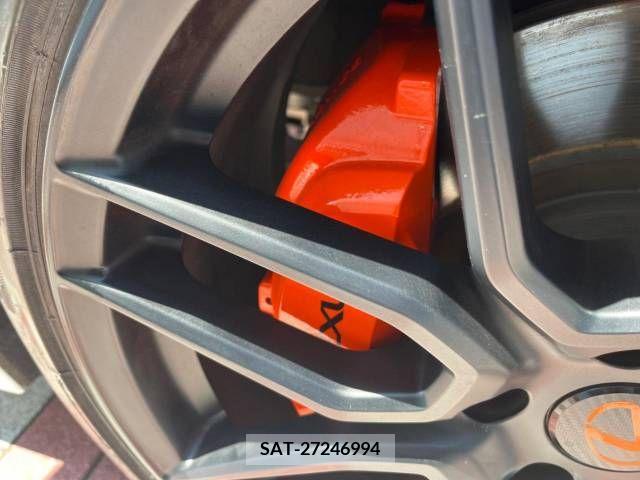 Lexus IS 2021-10 300017-4