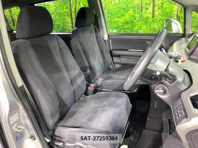 Honda e 2009-03 256008-8