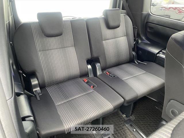 Toyota NOAH 2017-10 321530-10