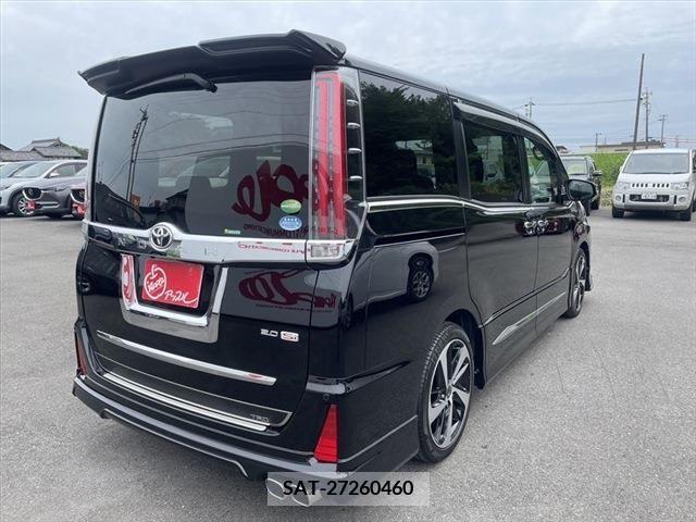 Toyota NOAH 2017-10 321530-19