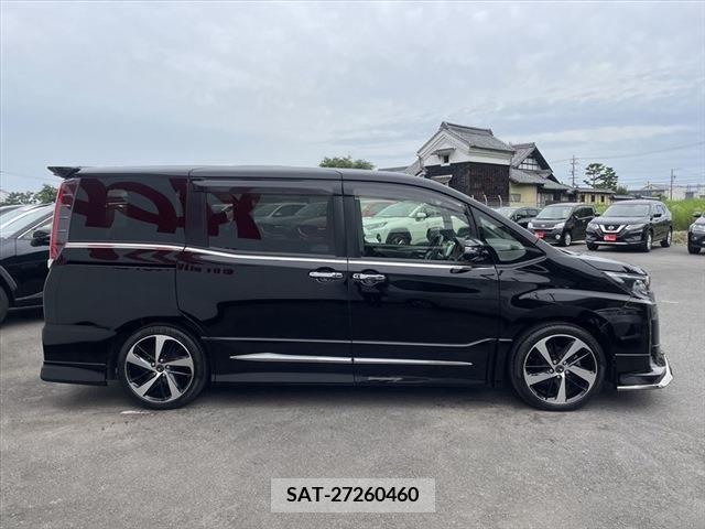 Toyota NOAH 2017-10 321530-18