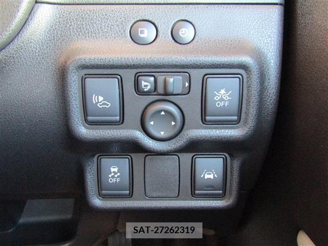Nissan NOTE 2017-03 205266-3
