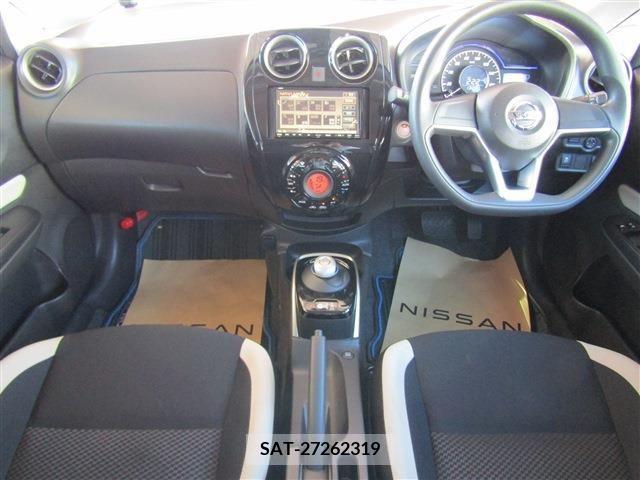 Nissan NOTE 2017-03 205266-2