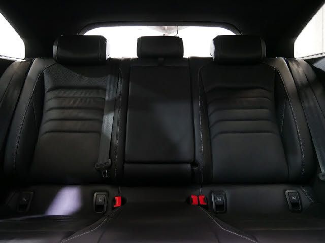 VolksWagen ARTEON 2019-03 182998-18