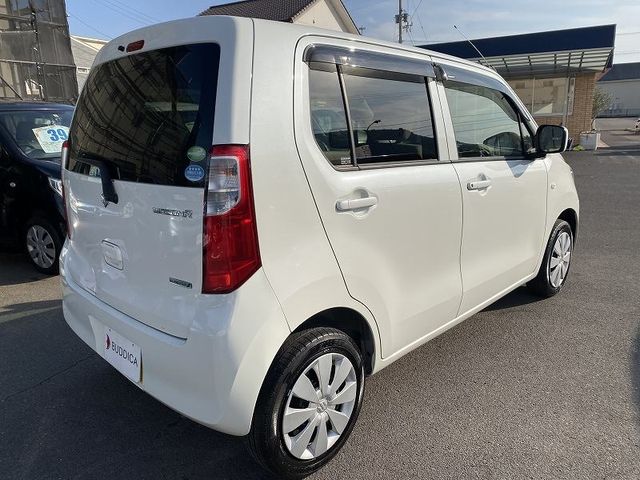 Suzuki WAGON R 2014-07 13243-7