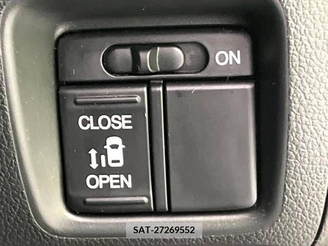 Honda N BOX CUSTOM 2014-03 306540-3