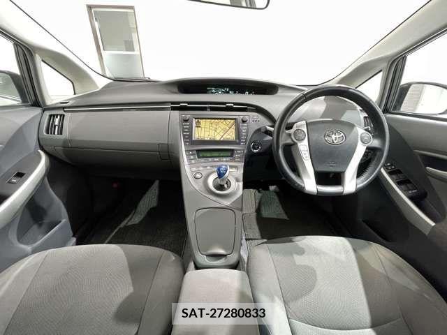 Toyota PRIUS 2010-02 321989-9