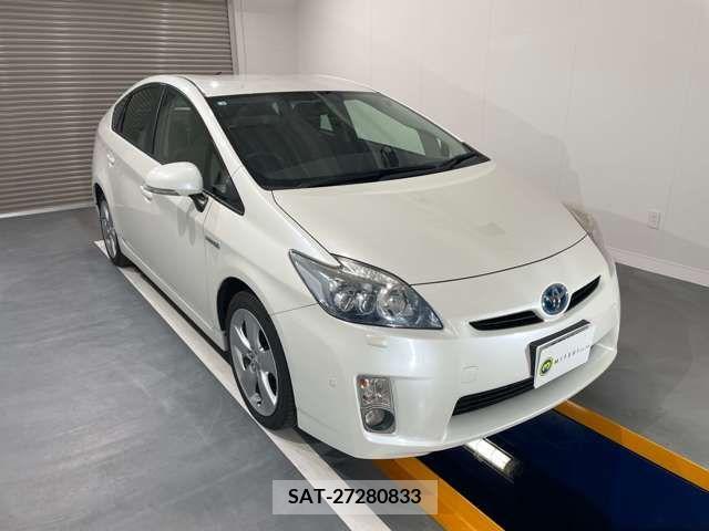 Toyota PRIUS 2010-02 321989-1