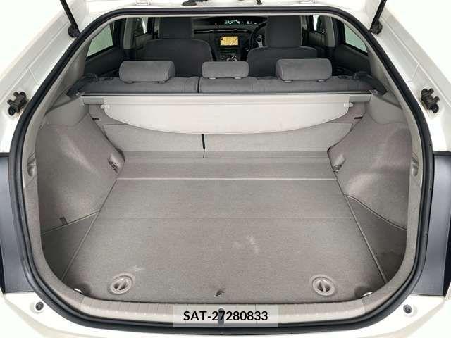 Toyota PRIUS 2010-02 321989-16
