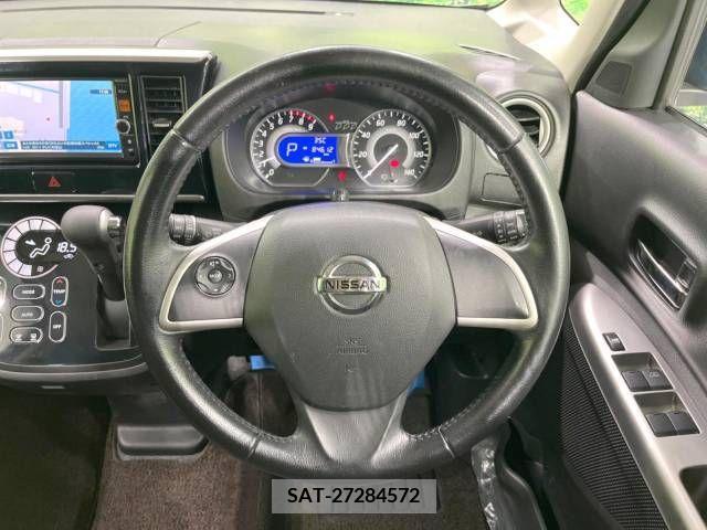 Nissan DAYZ 2014-09 390396-11