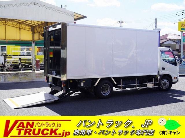 Hino DUTRO 2018-08 20036-0