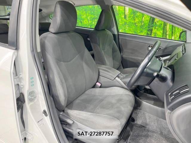Toyota PRIUS 2011-11 340419-9